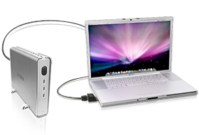 FireWire 800 Pro ExpressCard/34 Installed in MacBook Pro