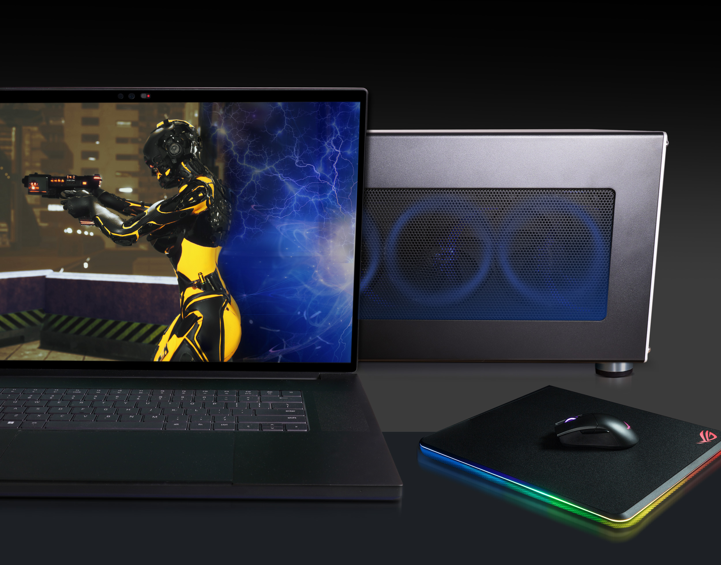 Breakaway Box 850T5 connected to Windows laptop with gaming setup.